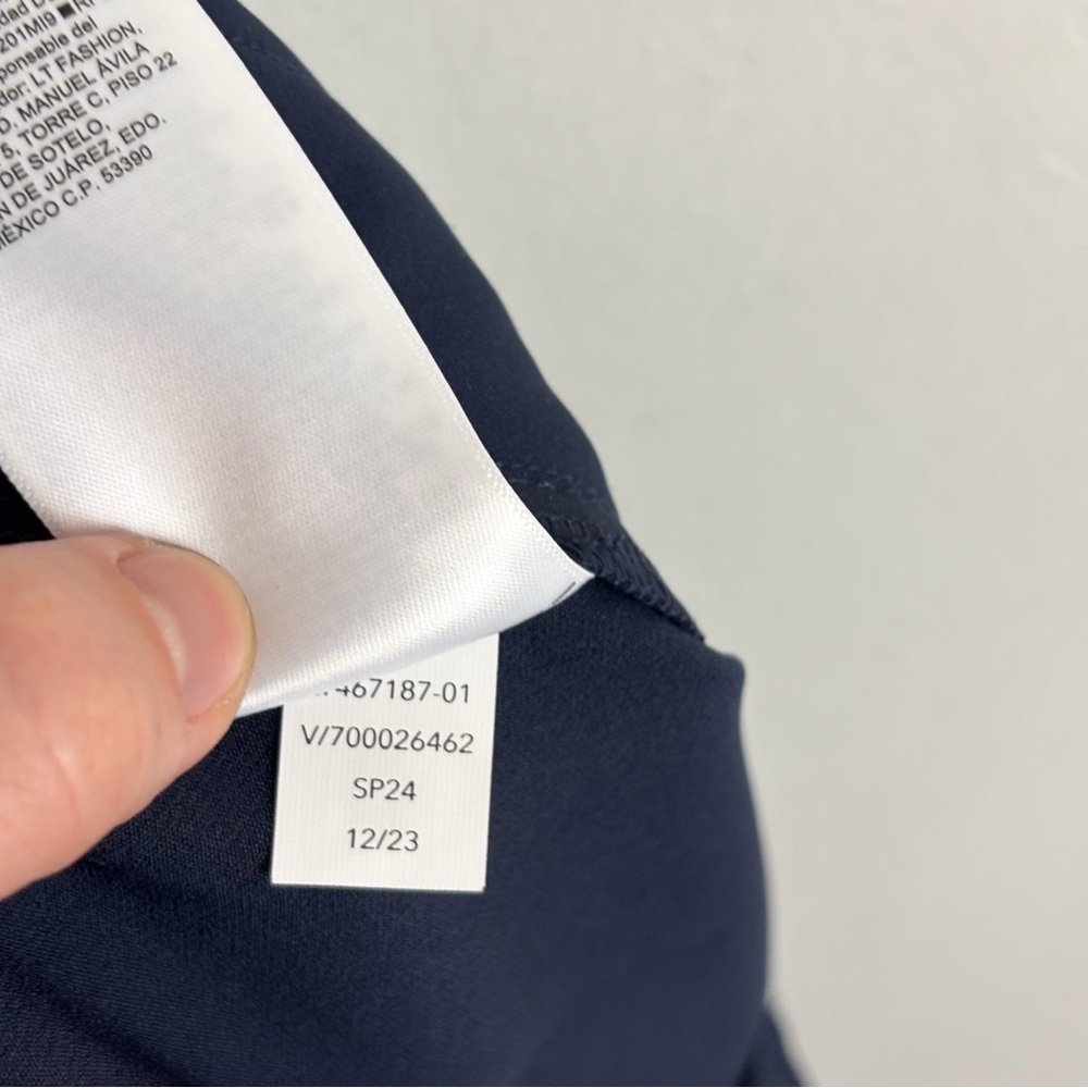 Athleta Endless High Rise Cargo Navy Blue Pants Sz 14 - Picture 11 of 11
